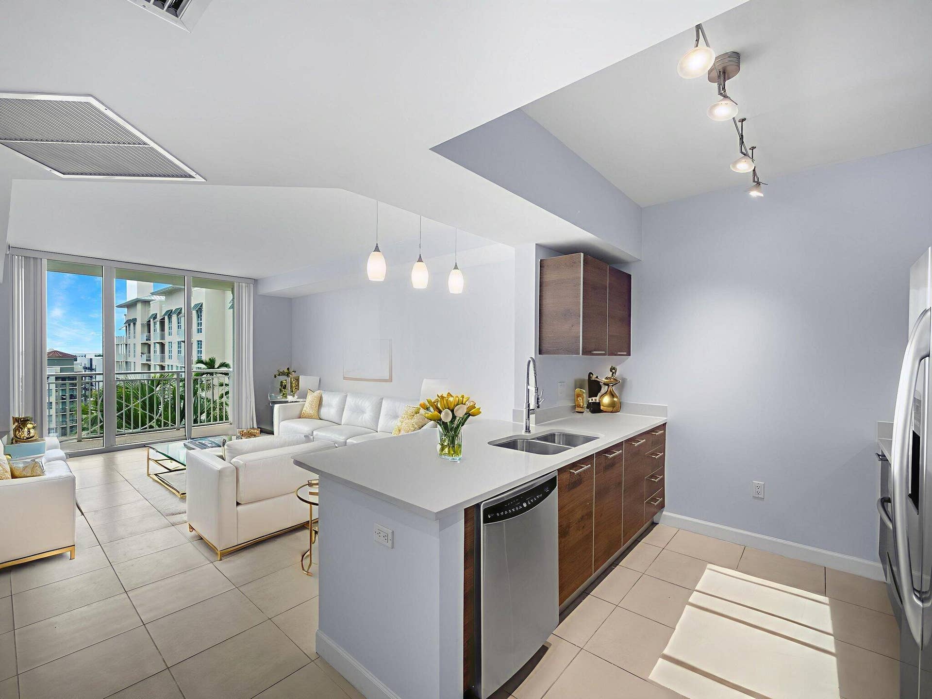 480 HIBISCUS Street, #918, West Palm Beach, West Palm Beach, FL 33401 Virtually staged