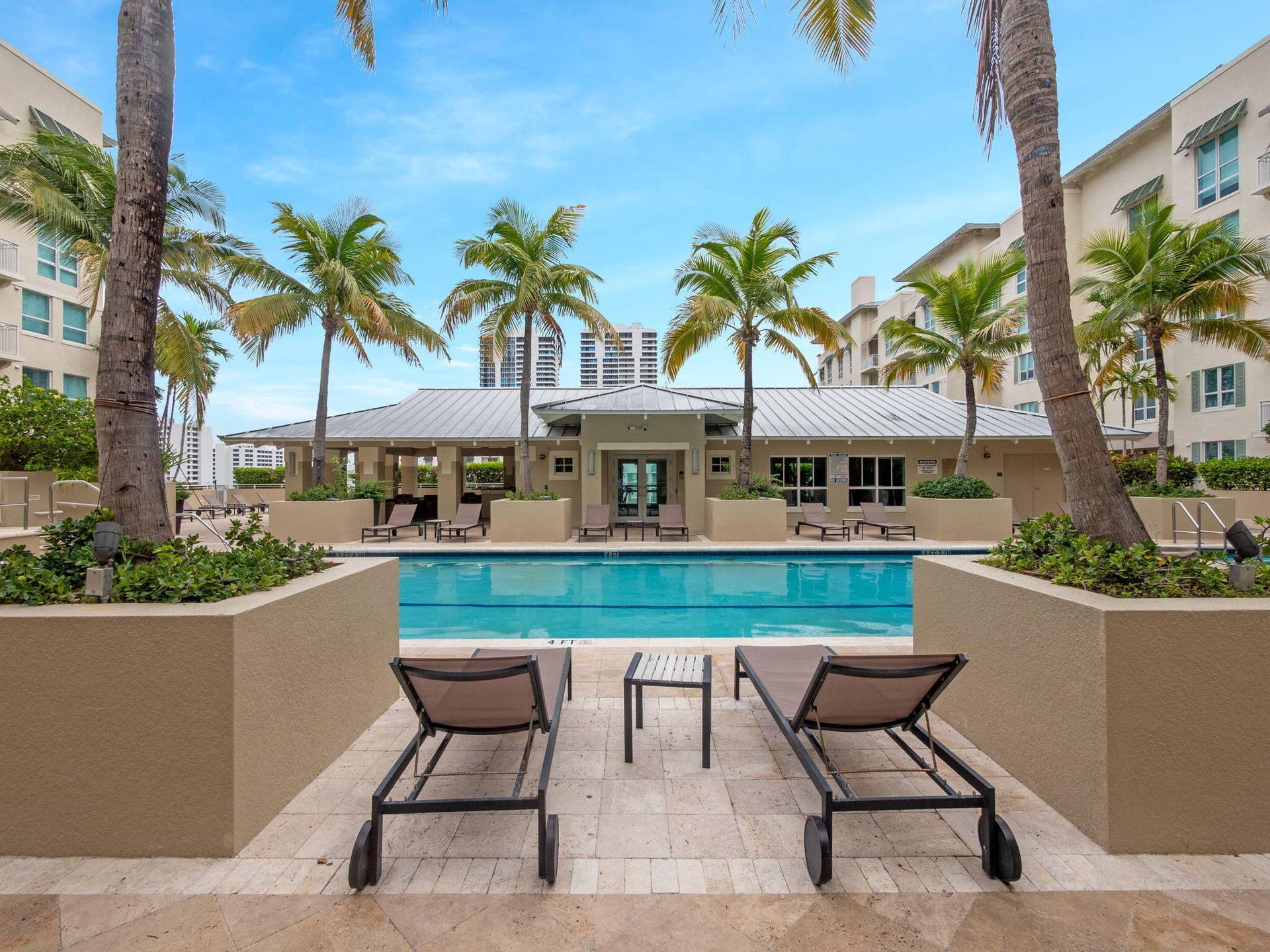480 HIBISCUS Street, #918, West Palm Beach, West Palm Beach, FL 33401 Pool