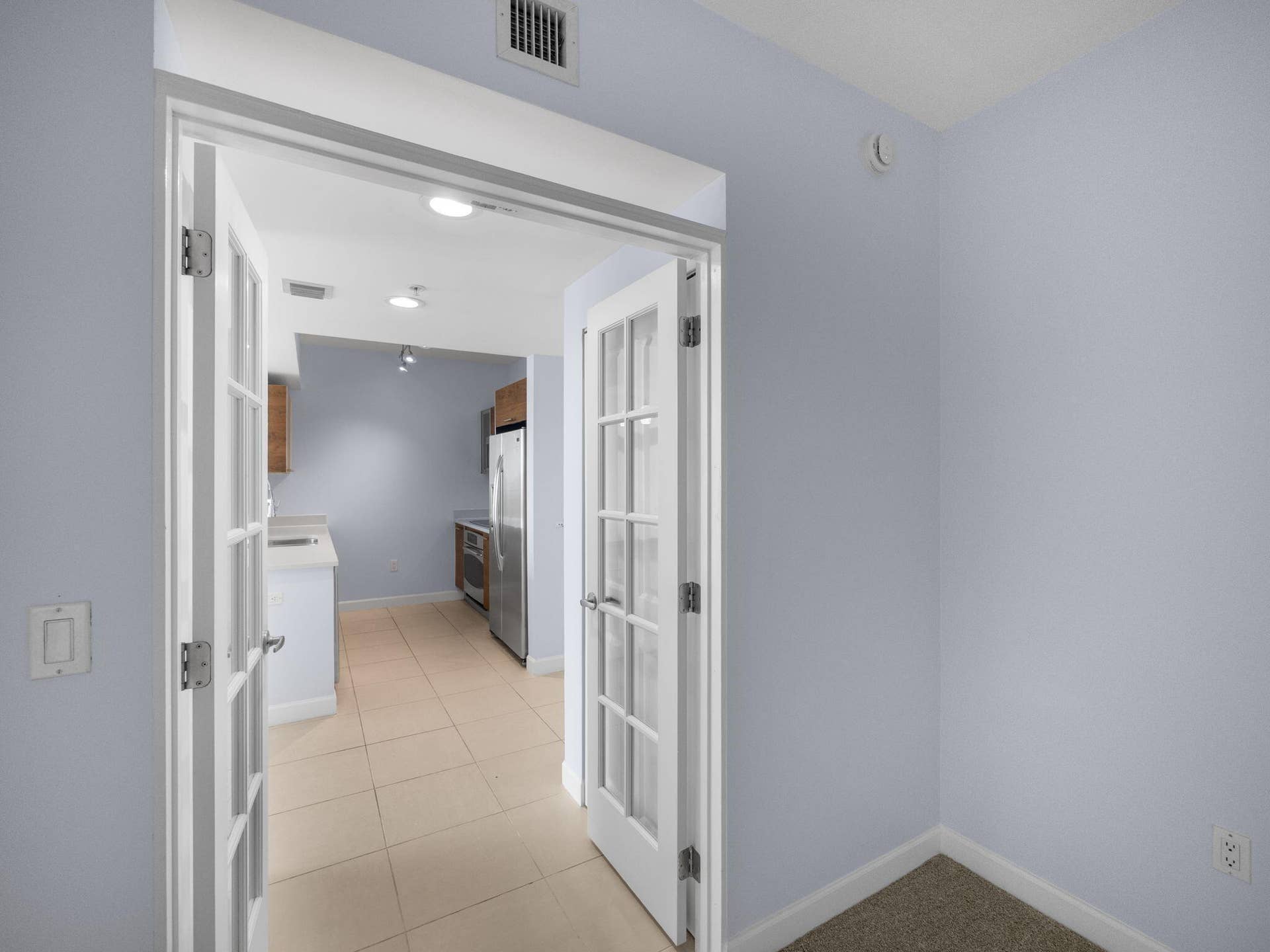 480 HIBISCUS Street, #918, West Palm Beach, West Palm Beach, FL 33401 Den