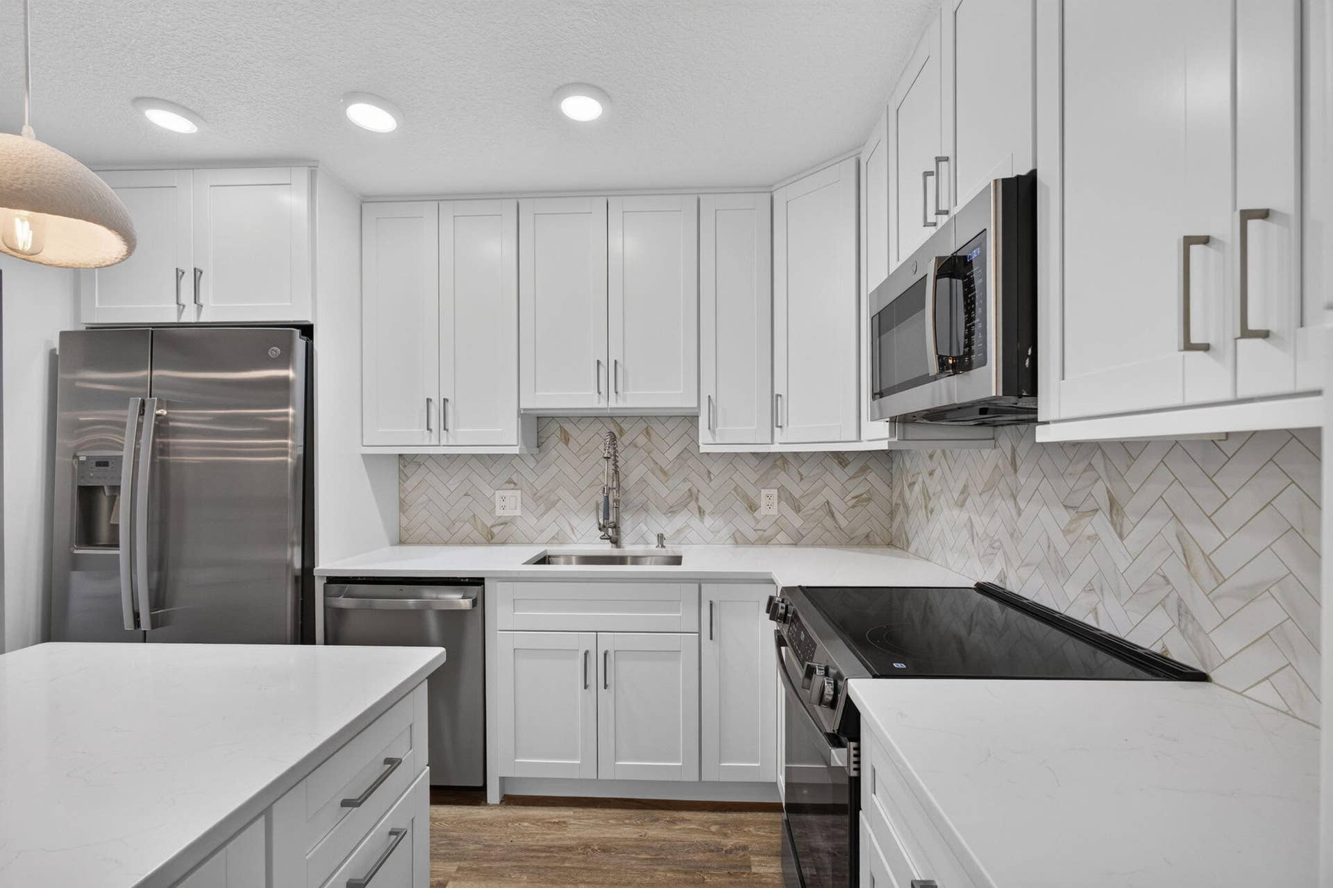 33-web-or-mls-5D1A8043