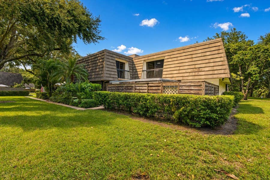 Property photo for 506 5TH Terrace, Palm Beach Gardens, FL