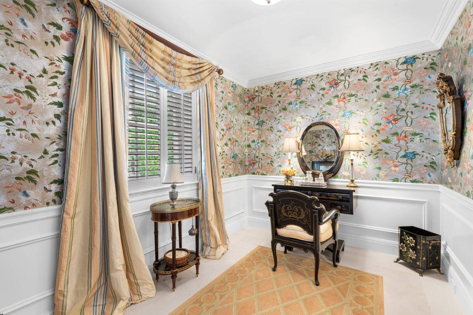 320 El Vedado Road, Palm Beach, FL 33480 Powder Room