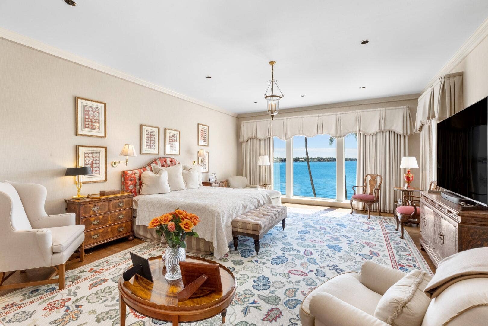 320 El Vedado Road, Palm Beach, FL 33480 Guest Suite Southwest