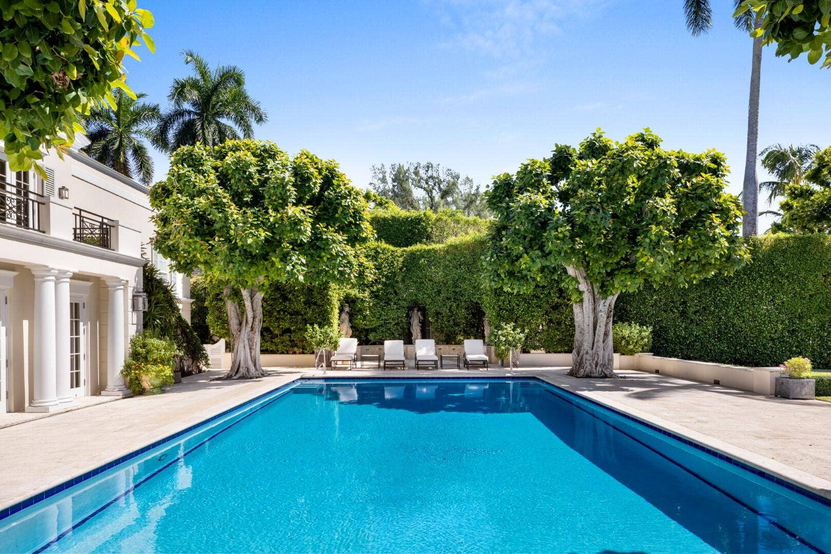 320 El Vedado Road, Palm Beach, FL 33480 Oversized Swimming Pool