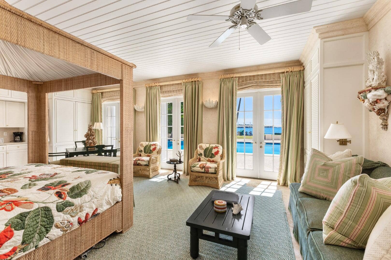 320 El Vedado Road, Palm Beach, FL 33480 Cabana Room