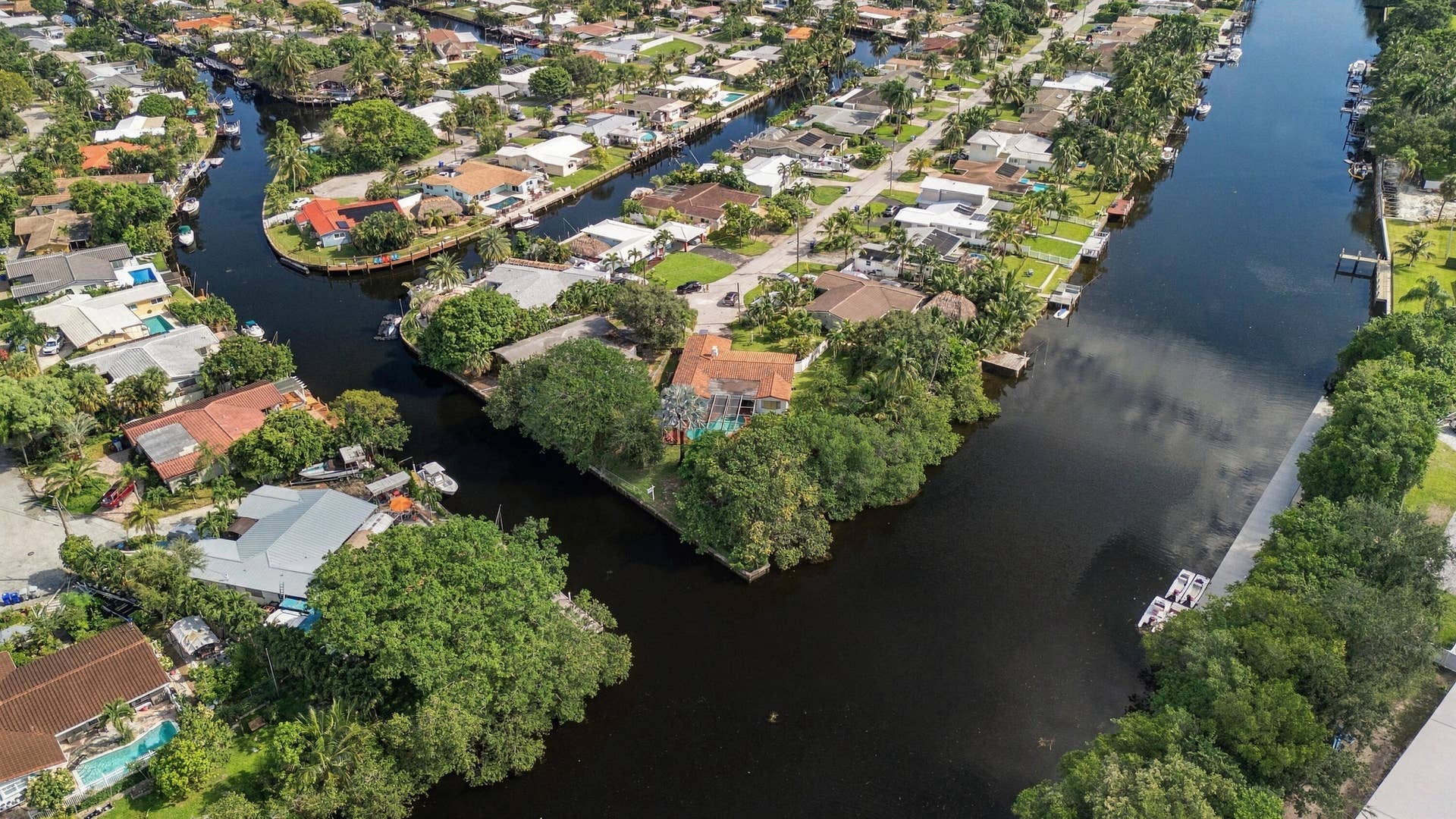 5_460_SW_18TH_CT_POMPANO_BEACH