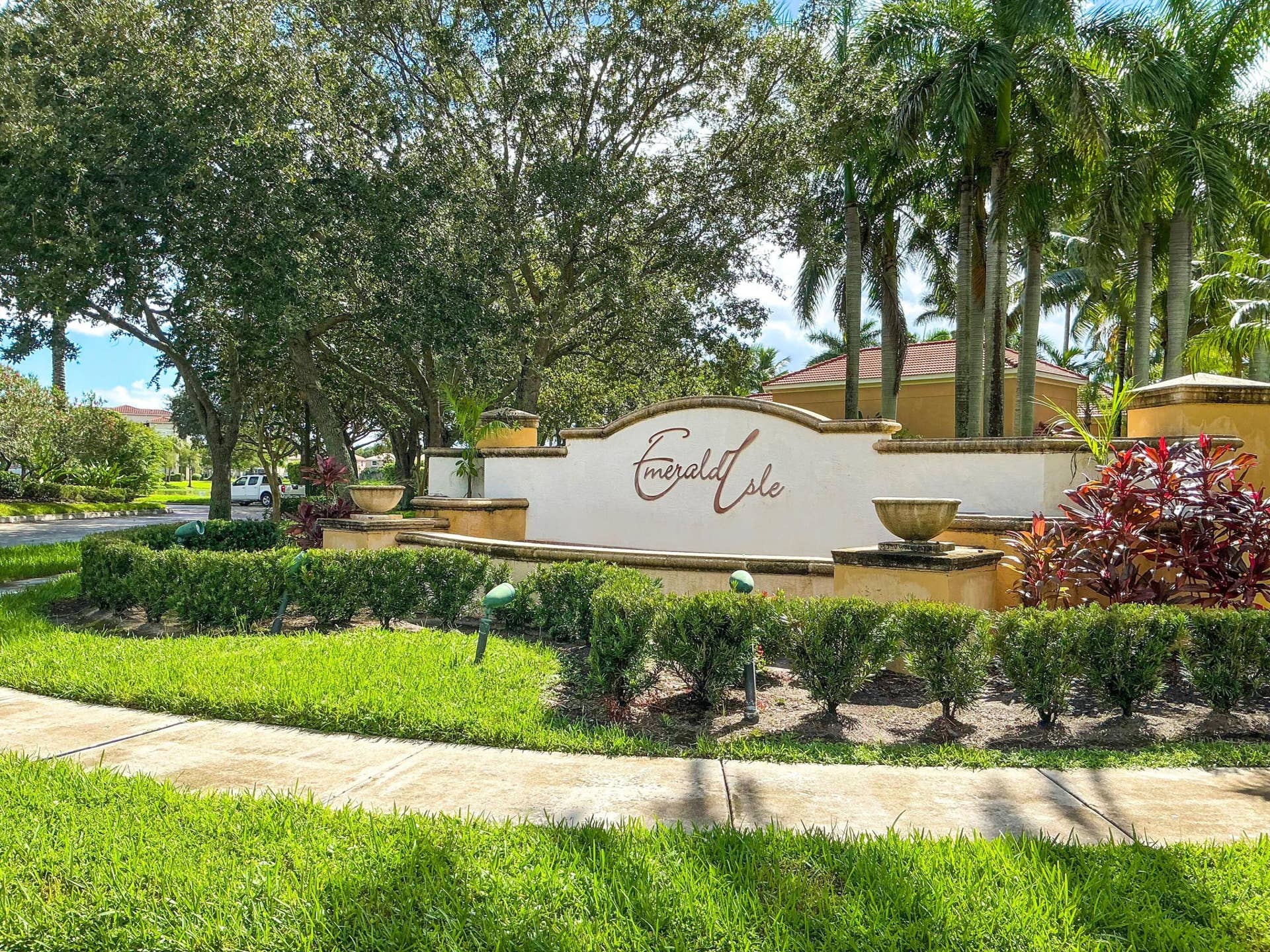 4041 SAN MARINO Boulevard, #307, West Palm Beach, FL 33409 SZSTiaBs