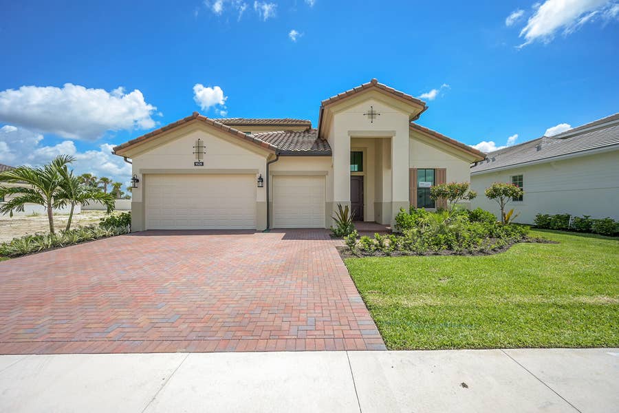 Property photo for 9528 St. Germain Drive, Palm Beach Gardens, FL