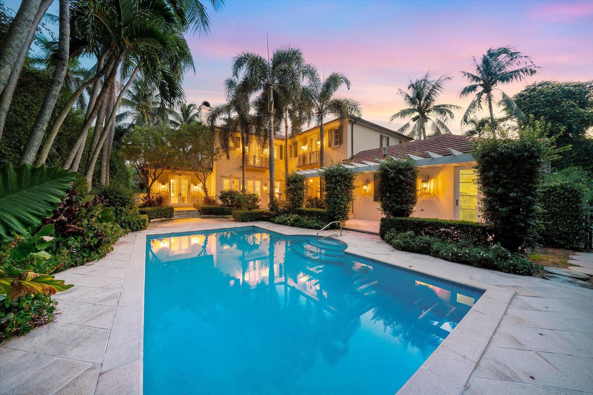 223 Coral Lane, Palm Beach, FL 33480 61-223-Coral-Ln-Palm-Beach-FL-61