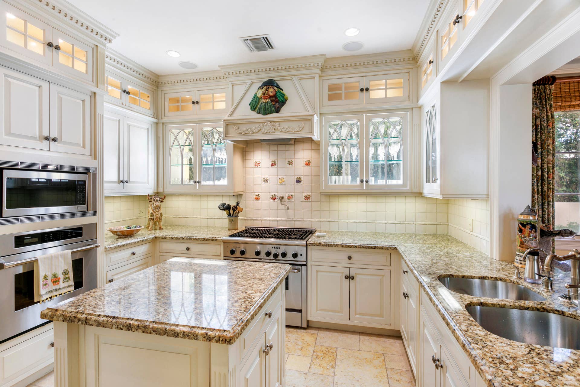223 Coral Lane, Palm Beach, FL 33480 223_Coral_25