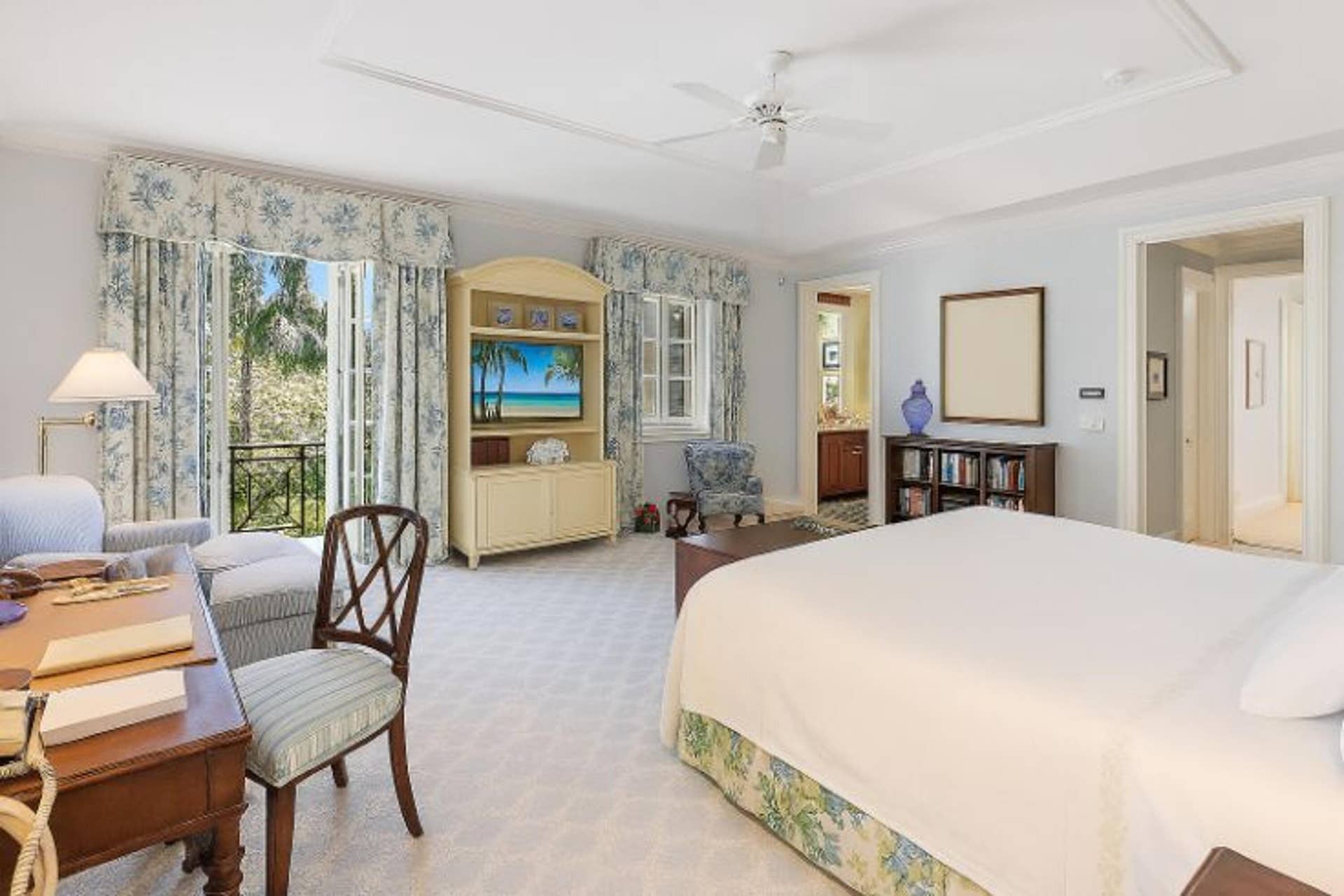 223 Coral Lane, Palm Beach, FL 33480 Master Painting Obscuredpng