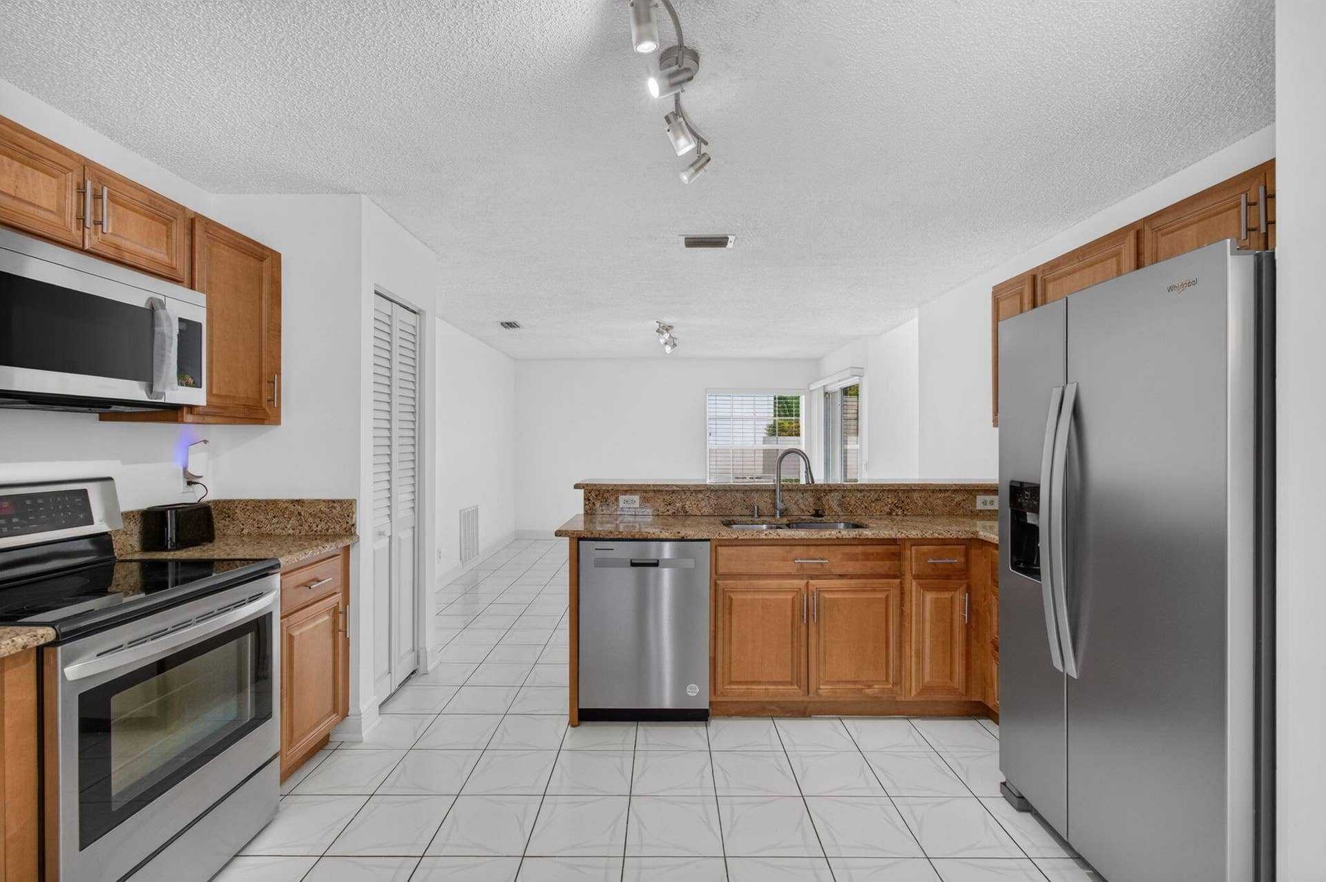 10621 Wheelhouse Circle, Boca Raton, FL 33428 27-web-or-mls-DSC_1584