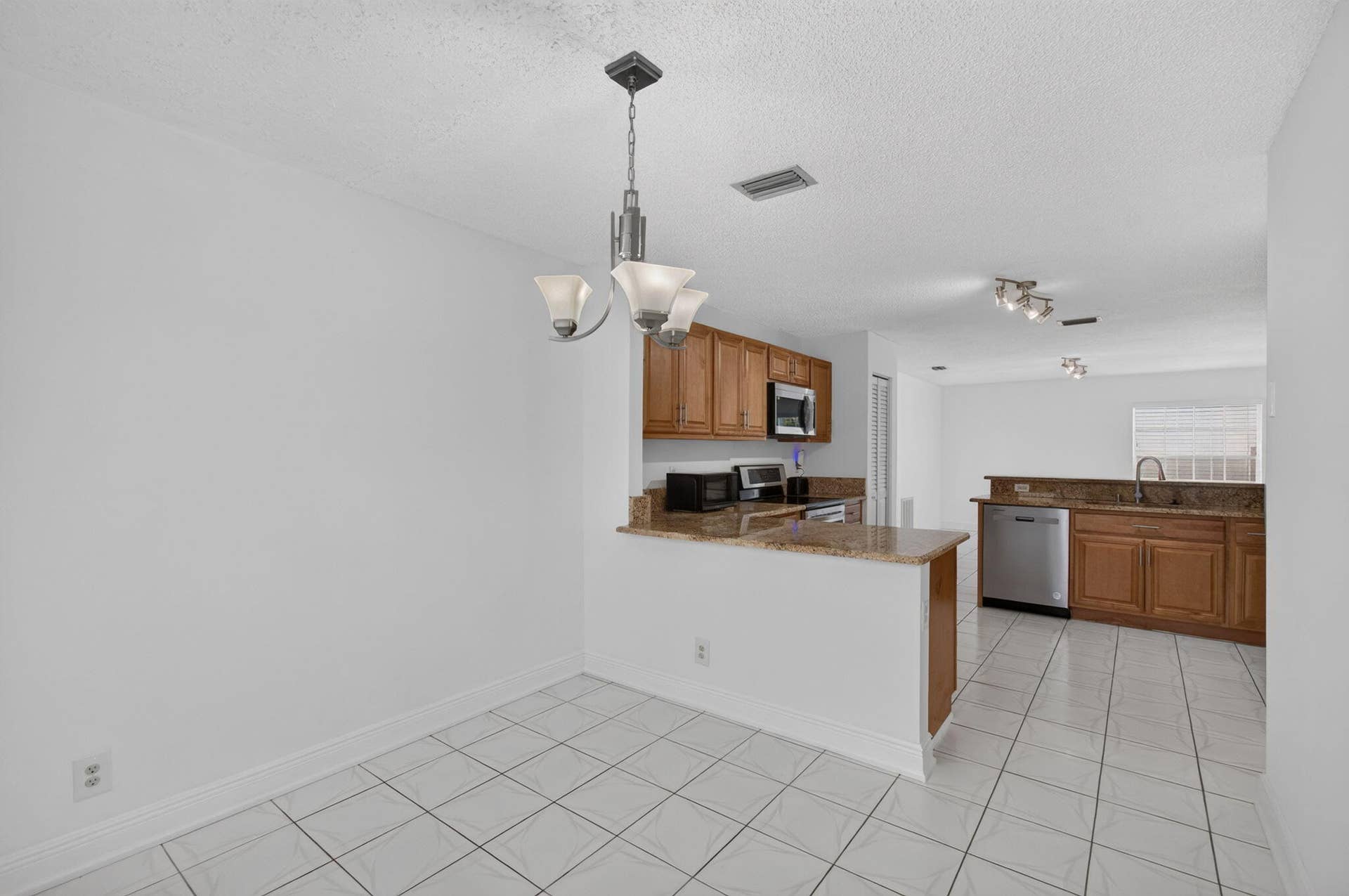10621 Wheelhouse Circle, Boca Raton, FL 33428 29-web-or-mls-DSC_1604
