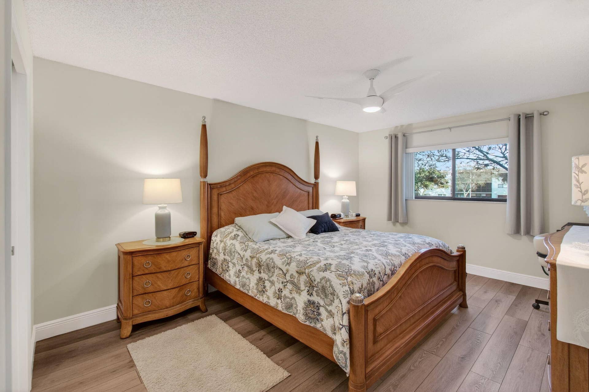 15074 Witney Road, #204, Delray Beach, FL 33484 43-web-or-mls-DSC_1458