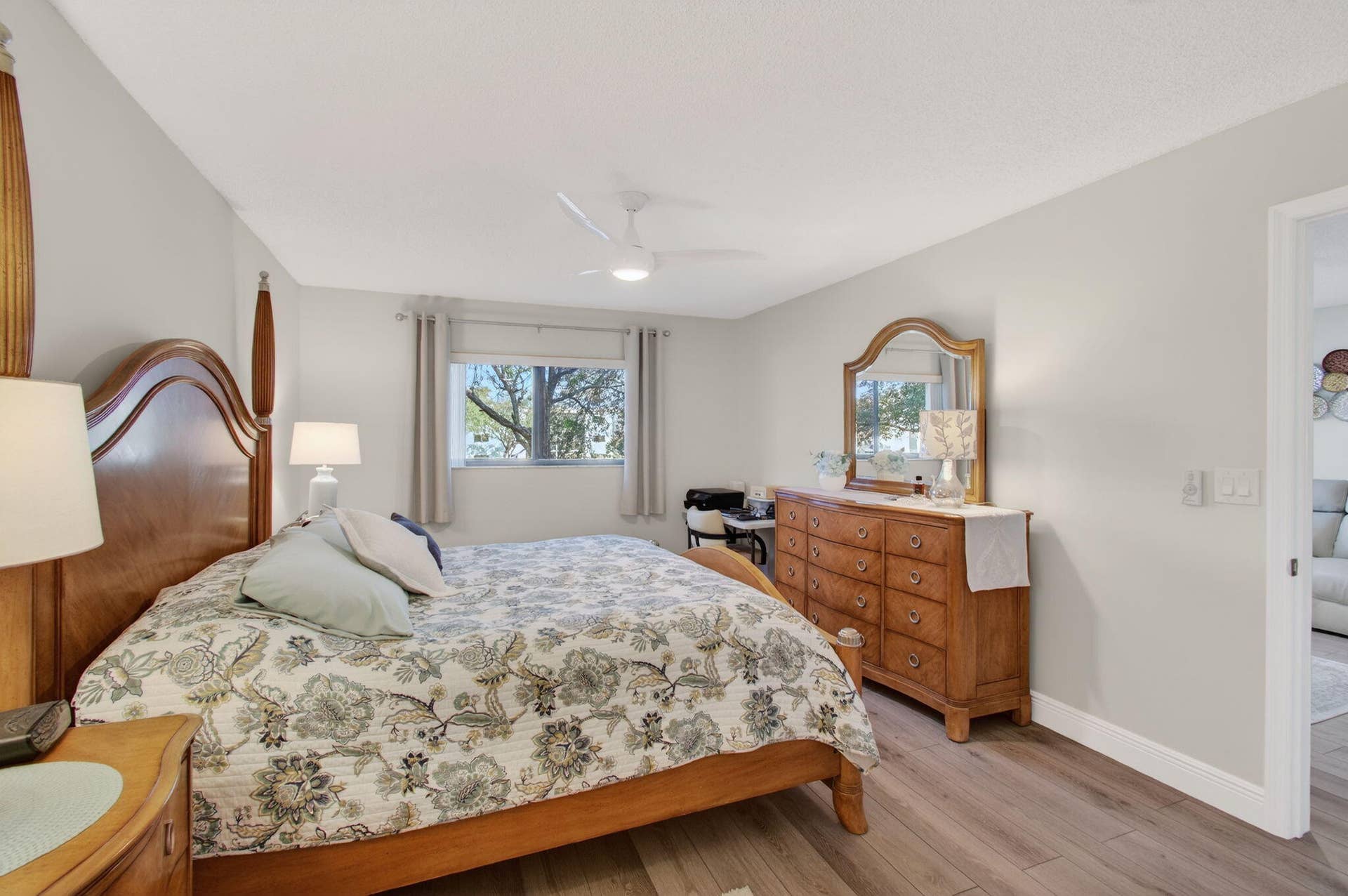 15074 Witney Road, #204, Delray Beach, FL 33484 45-web-or-mls-DSC_1474