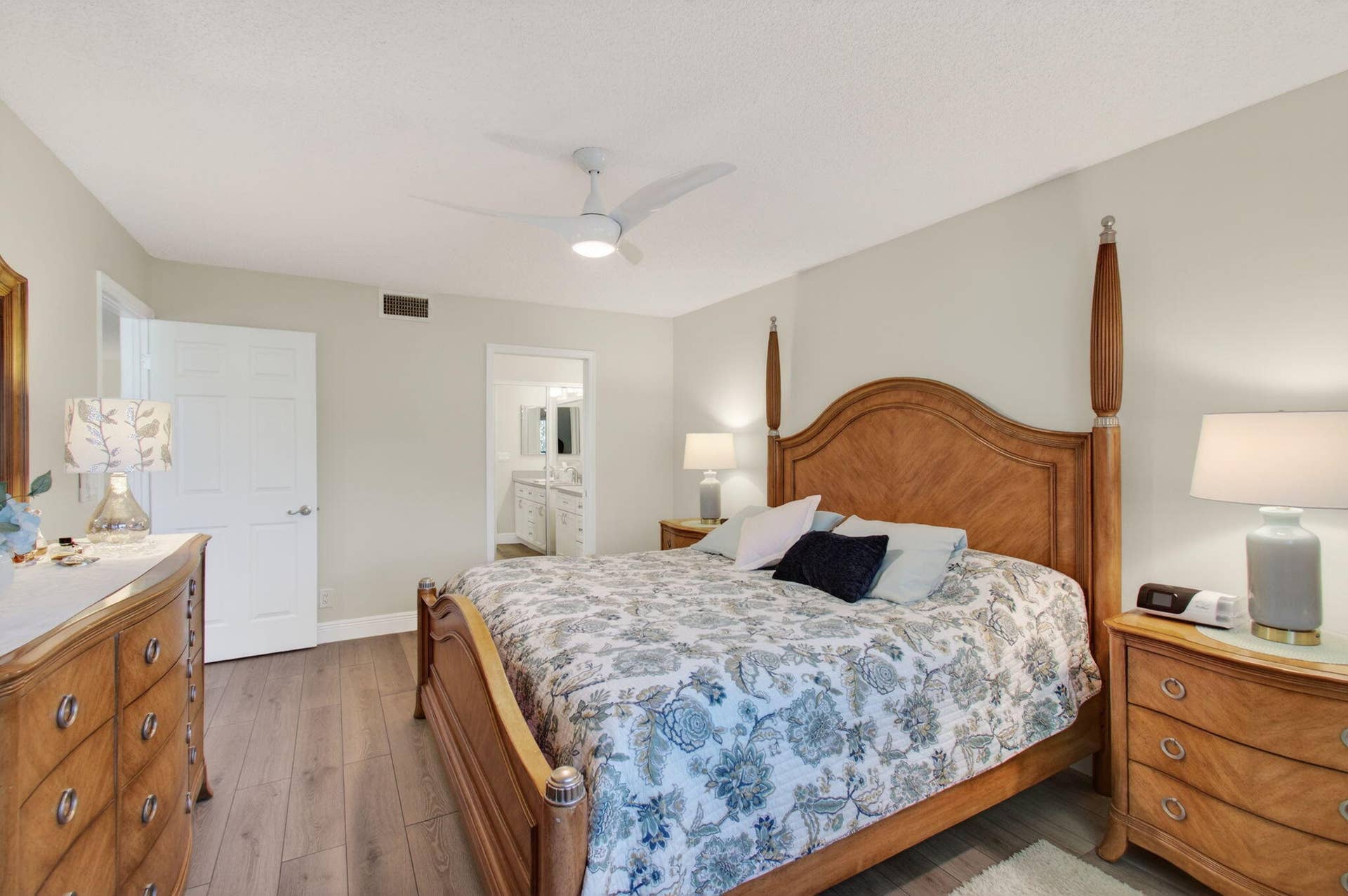 15074 Witney Road, #204, Delray Beach, FL 33484 46-web-or-mls-DSC_1479
