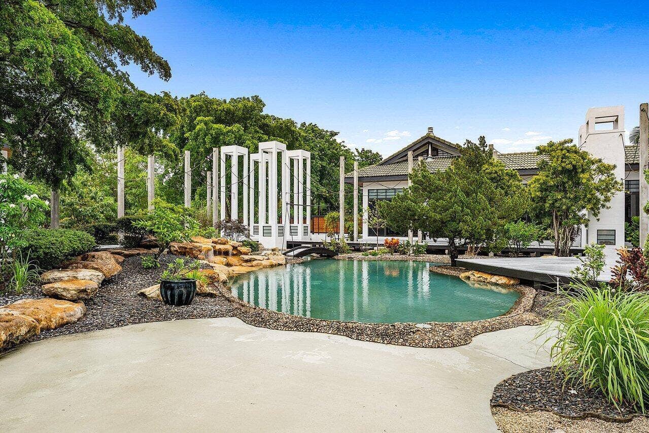 8549 SURREY Lane, Boca Raton, FL 33496 070-8549SurreyLane-BocaRaton-FL-33496-SM