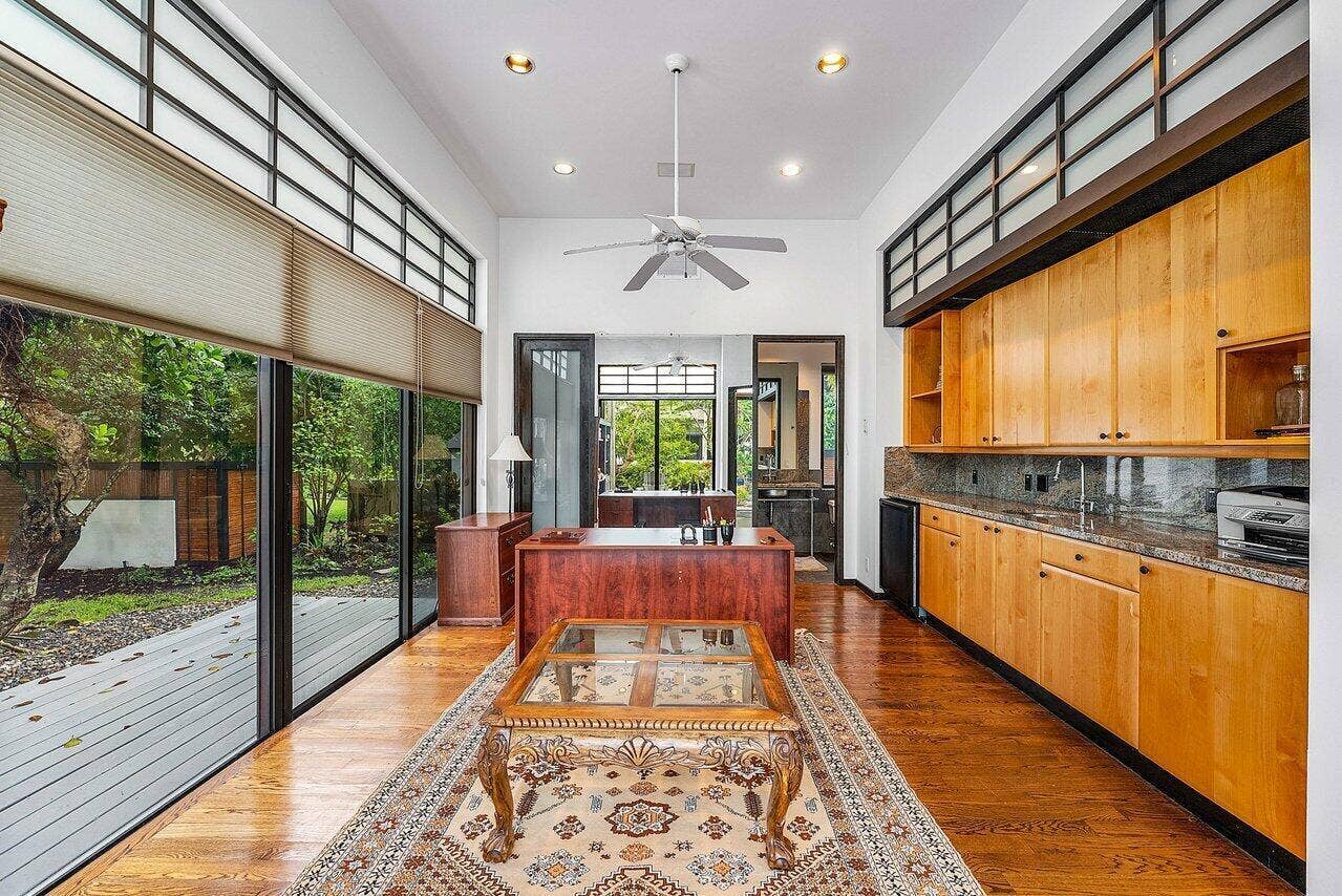 8549 SURREY Lane, Boca Raton, FL 33496 040-8549SurreyLane-BocaRaton-FL-33496-SM