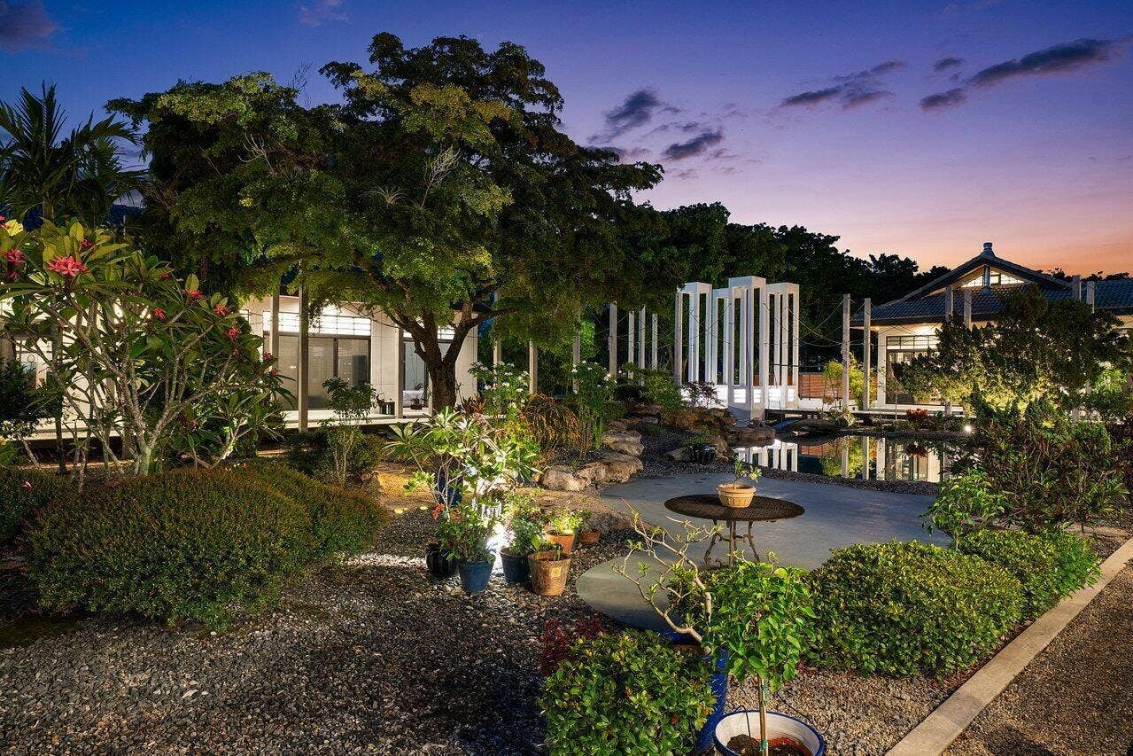 8549 SURREY Lane, Boca Raton, FL 33496 109-8549SurreyLane-BocaRaton-FL-33496-SM