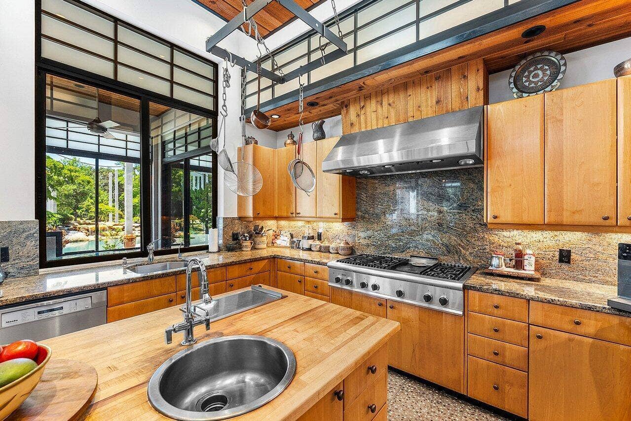 8549 SURREY Lane, Boca Raton, FL 33496 035-8549SurreyLane-BocaRaton-FL-33496-SM