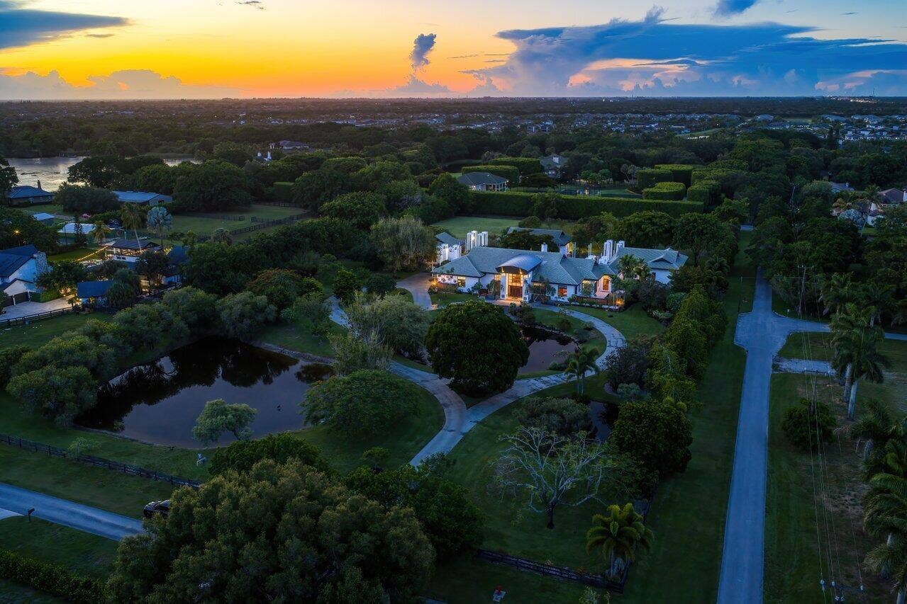 8549 SURREY Lane, Boca Raton, FL 33496 112-8549SurreyLane-BocaRaton-FL-33496-SM