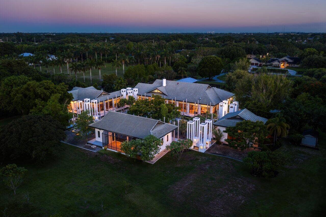 8549 SURREY Lane, Boca Raton, FL 33496 113-8549SurreyLane-BocaRaton-FL-33496-SM