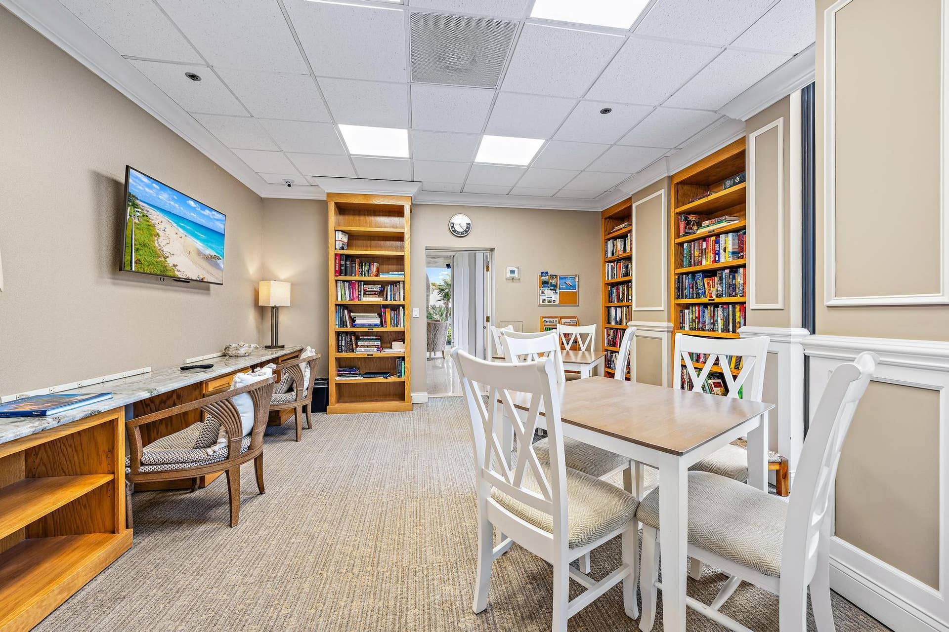 5510 N OCEAN Drive, #11B, Singer Island, FL 33404 Library