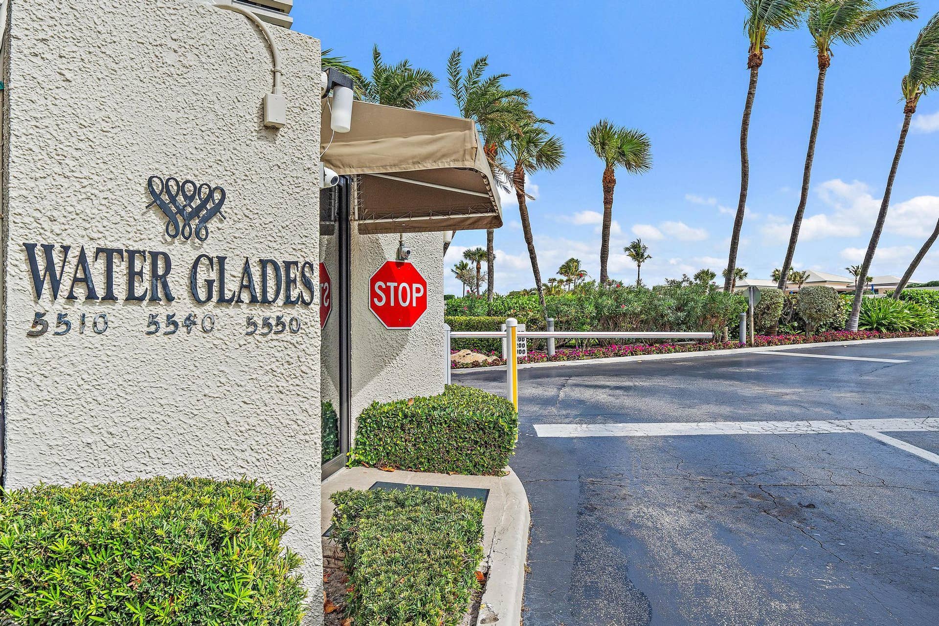 5510 N OCEAN Drive, #11B, Singer Island, FL 33404 Entrance