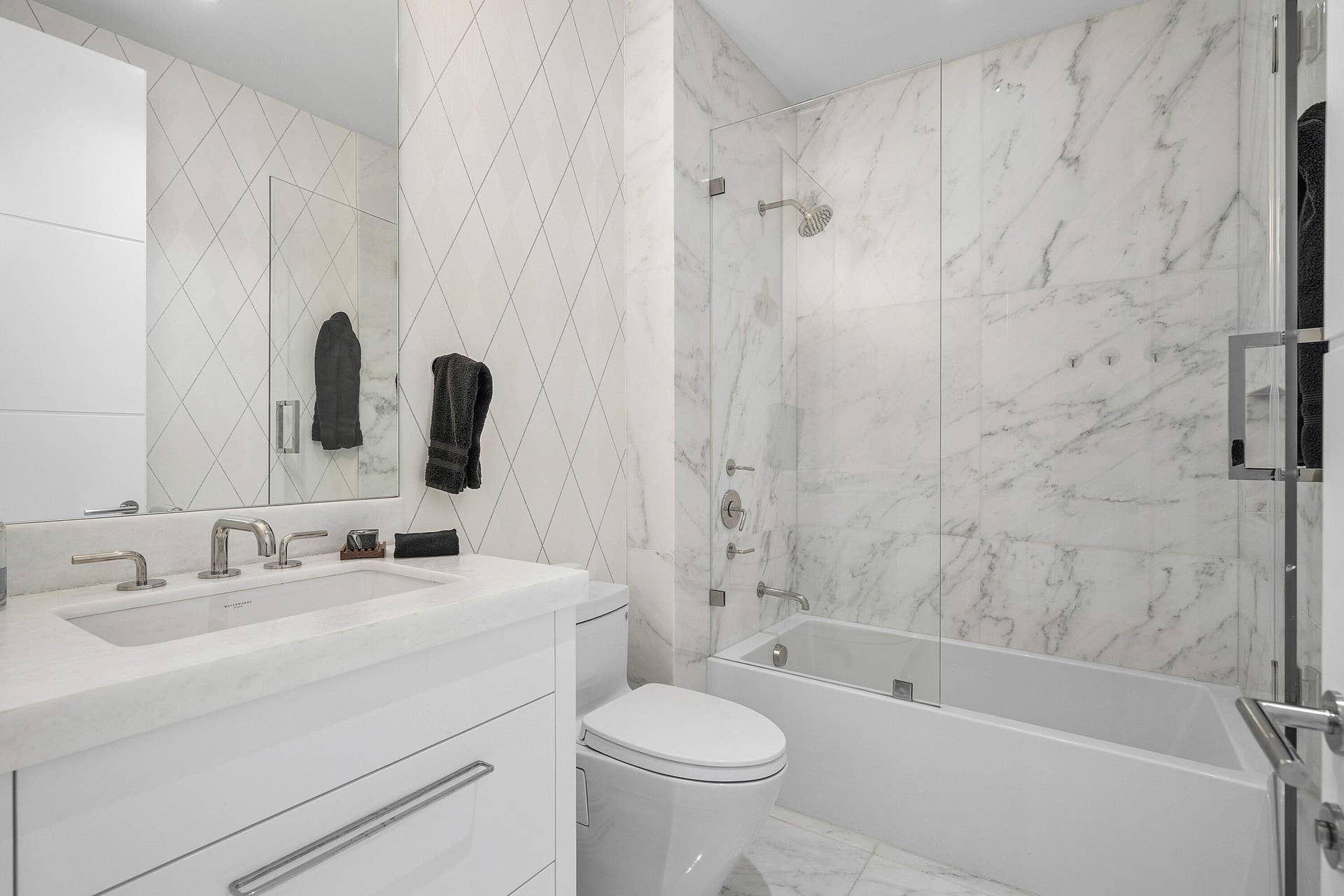 3621 S OCEAN Boulevard, #6, Highland Beach, FL 33487 054-3621SouthOceanBoulevard-6-HighlandBe
