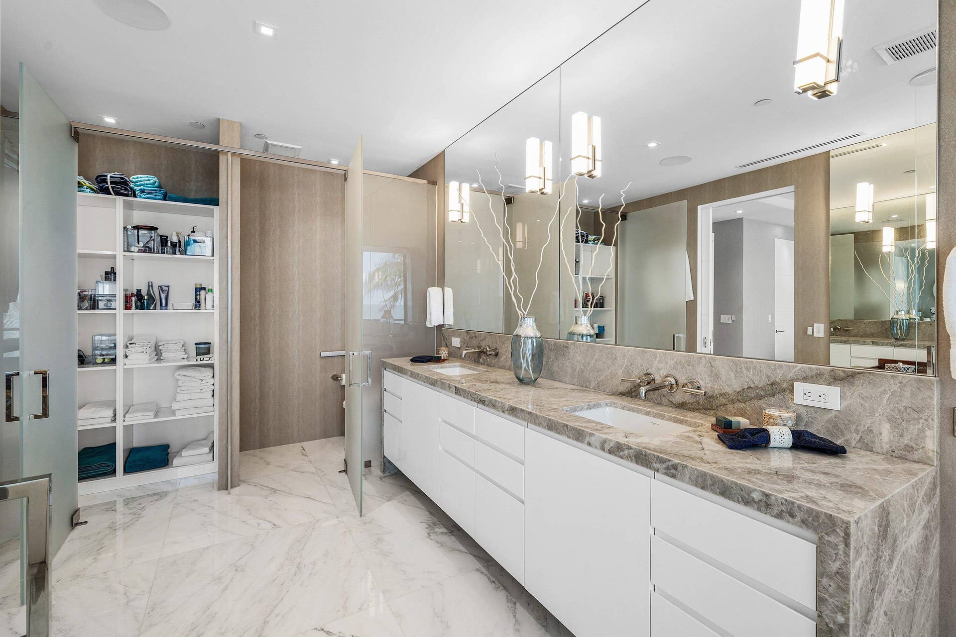 3621 S OCEAN Boulevard, #6, Highland Beach, FL 33487 046-3621SouthOceanBoulevard-6-HighlandBe