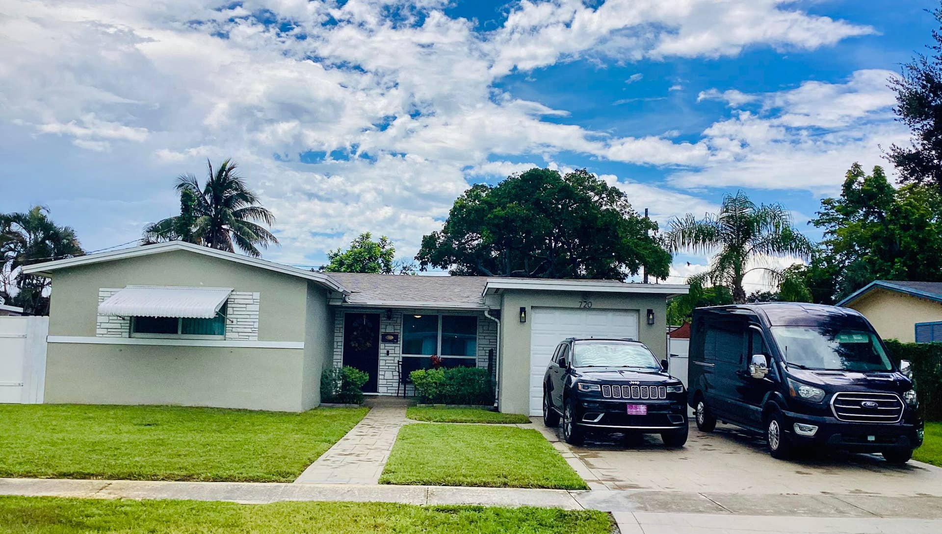 720 SW 69TH Avenue, Pembroke Pines, FL 33023 01