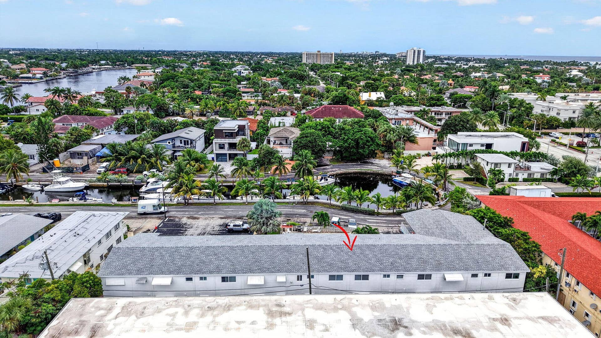 3232 Canal Drive, Pompano Beach, FL 33062 41-web-or-mls-DJI_20260930162155_0223_D