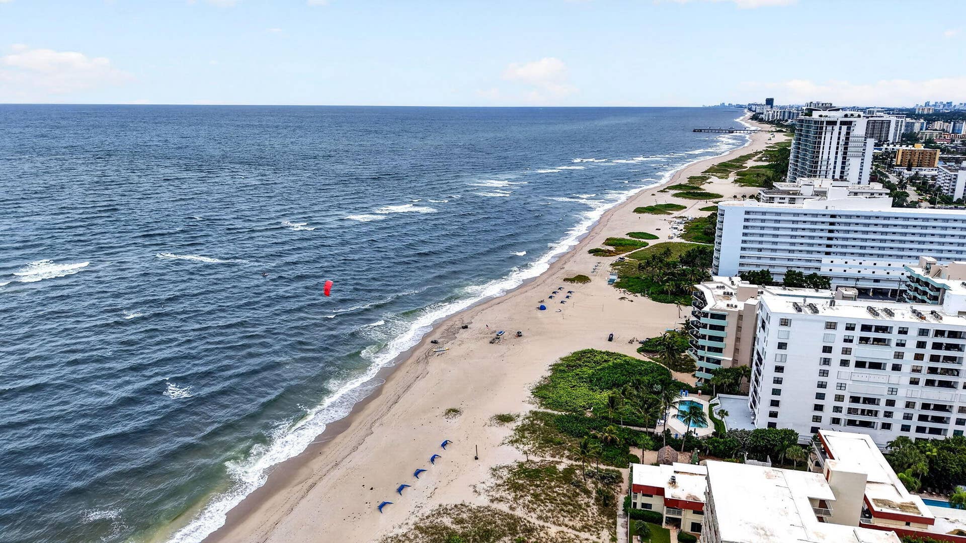 3232 Canal Drive, Pompano Beach, FL 33062 49-web-or-mls-DJI_20260930162327_0263_D