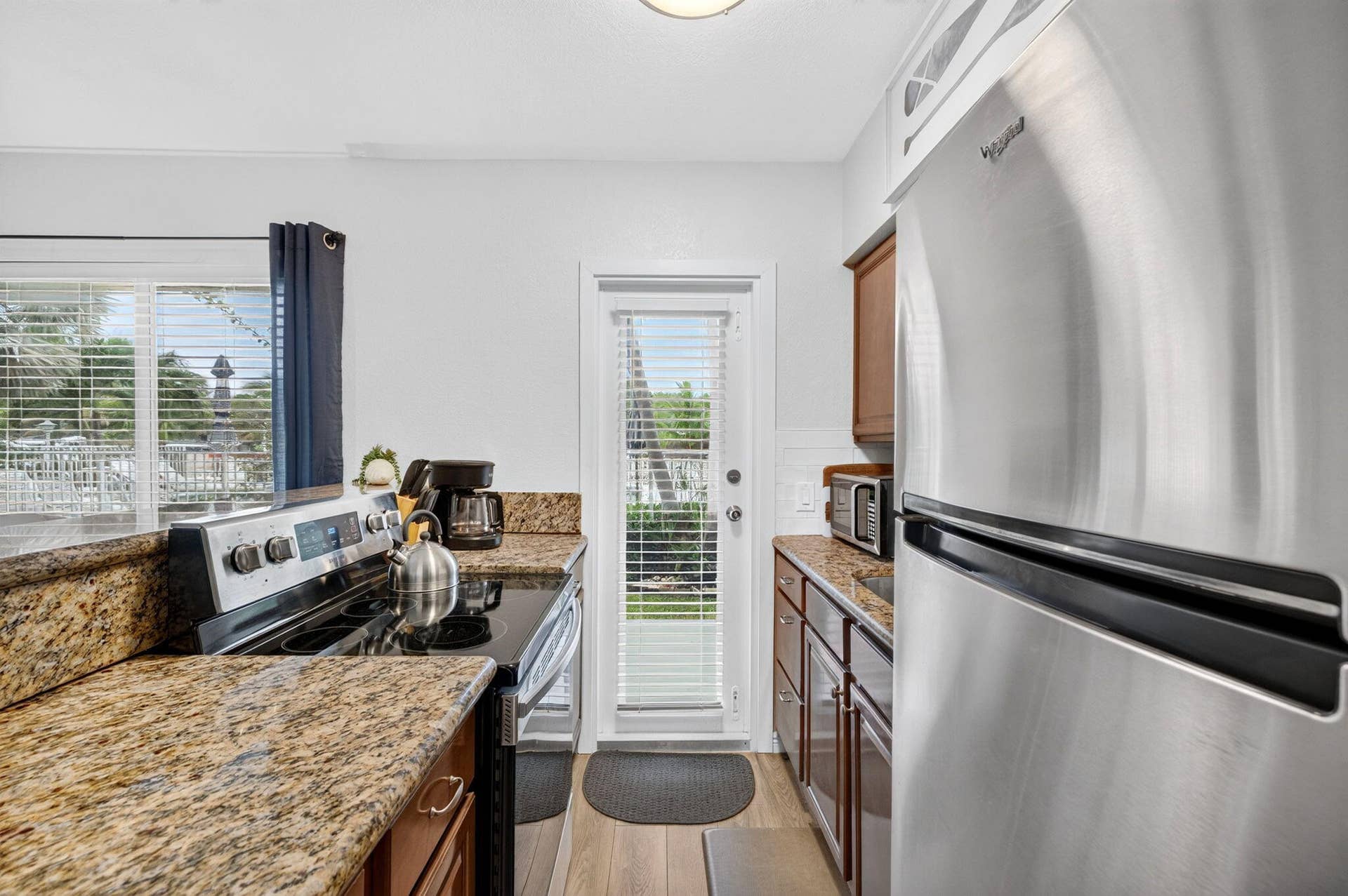 3232 Canal Drive, Pompano Beach, FL 33062 19-web-or-mls-699A6181