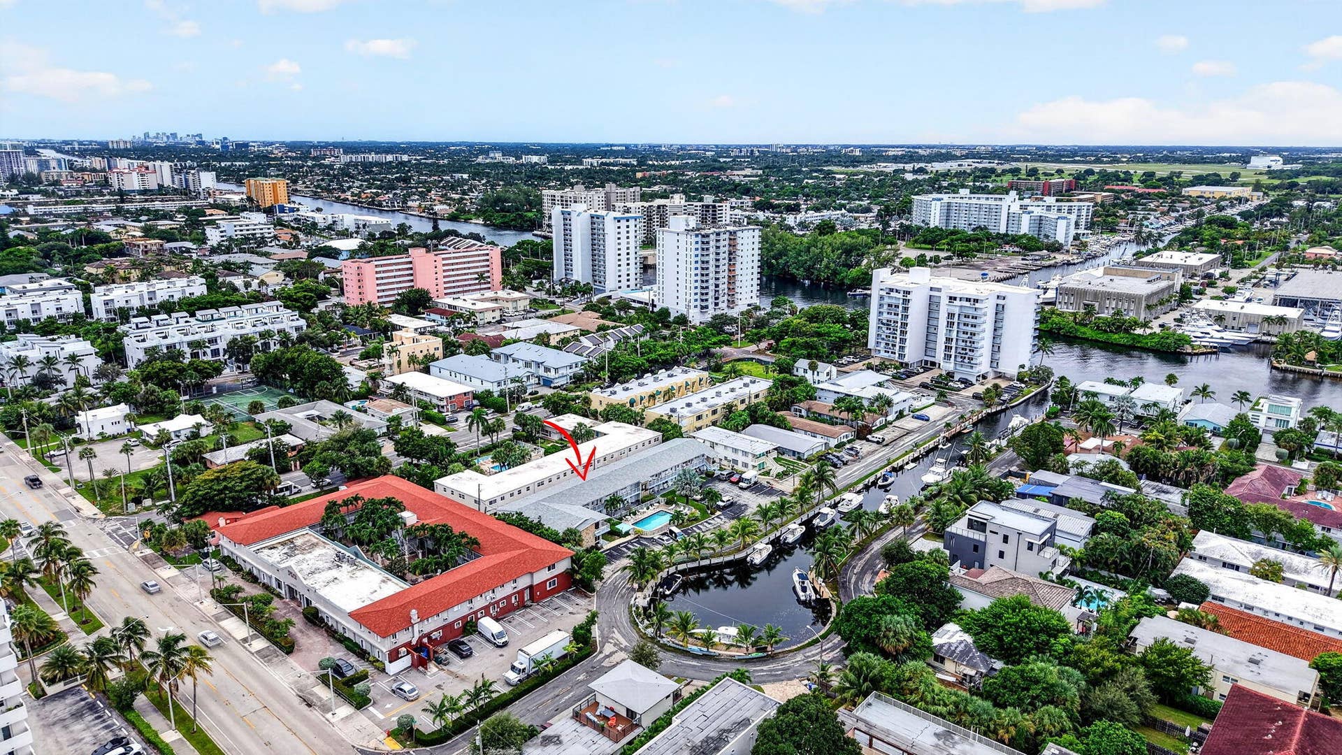 3232 Canal Drive, Pompano Beach, FL 33062 50-web-or-mls-DJI_20260930162346_0268_D