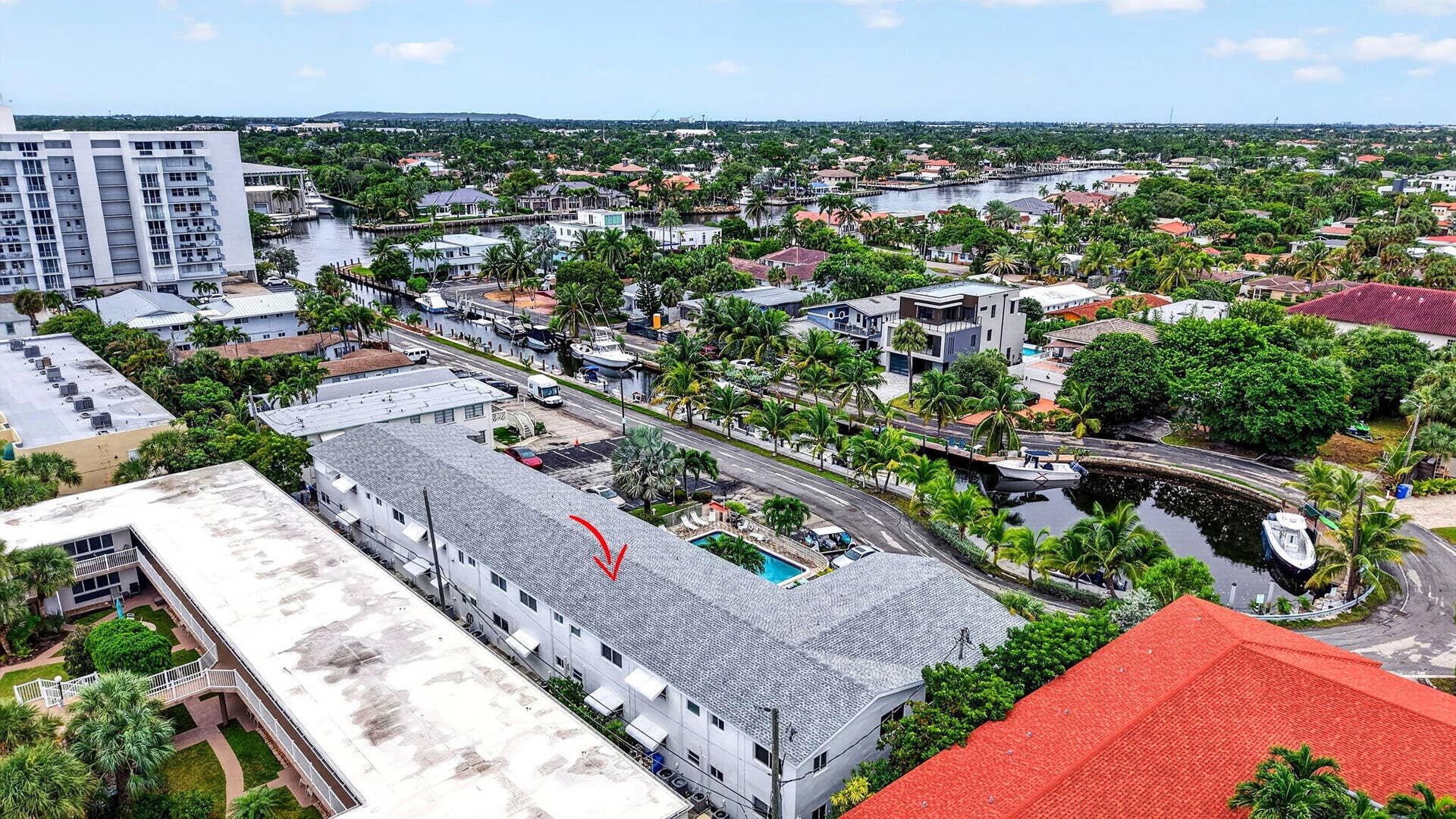 3232 Canal Drive, Pompano Beach, FL 33062 40-web-or-mls-DJI_20260930162146_0218_D