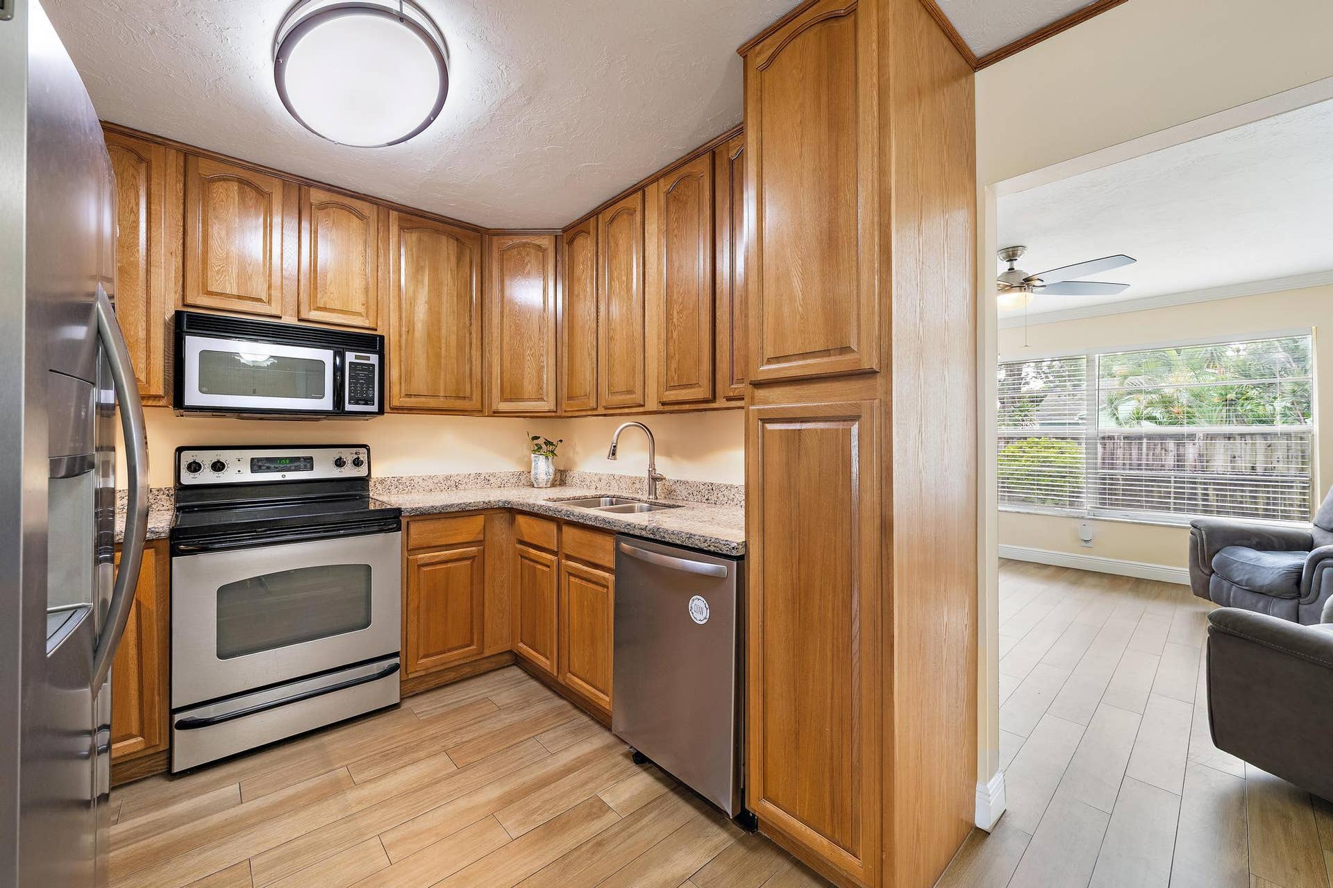 171 Banyan Cir-6