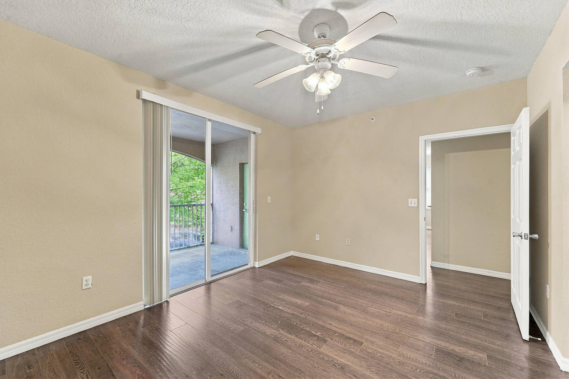 6790 W Sample Road, Coral Springs, FL 33067 18_primary bedroom