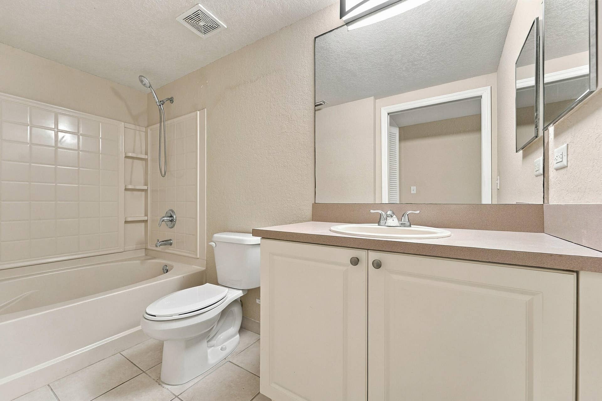 6790 W Sample Road, Coral Springs, FL 33067 19_primary bathroom