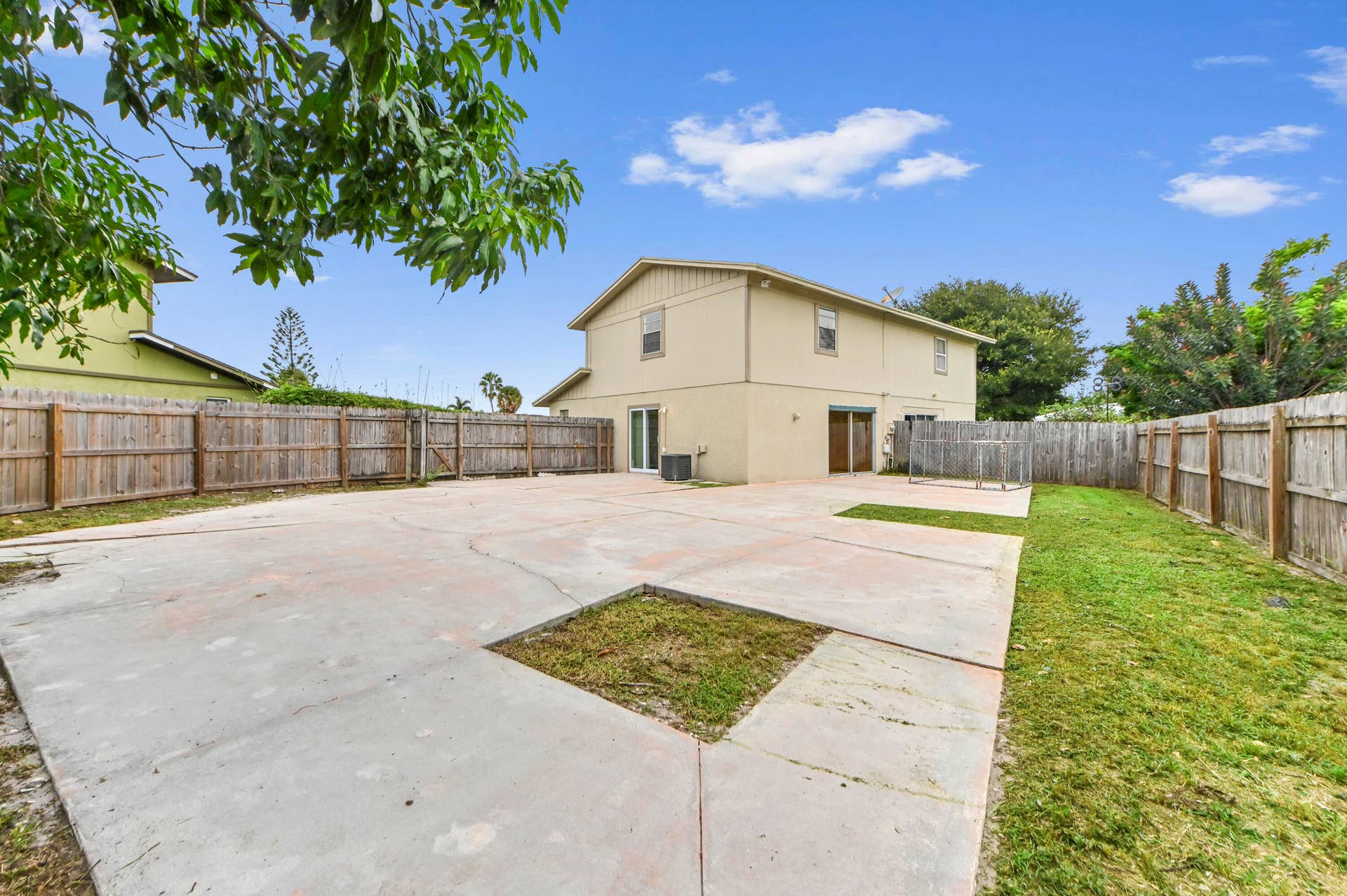 8600 Uranus Terrace, West Palm Beach, FL 33403 27 backyard 03