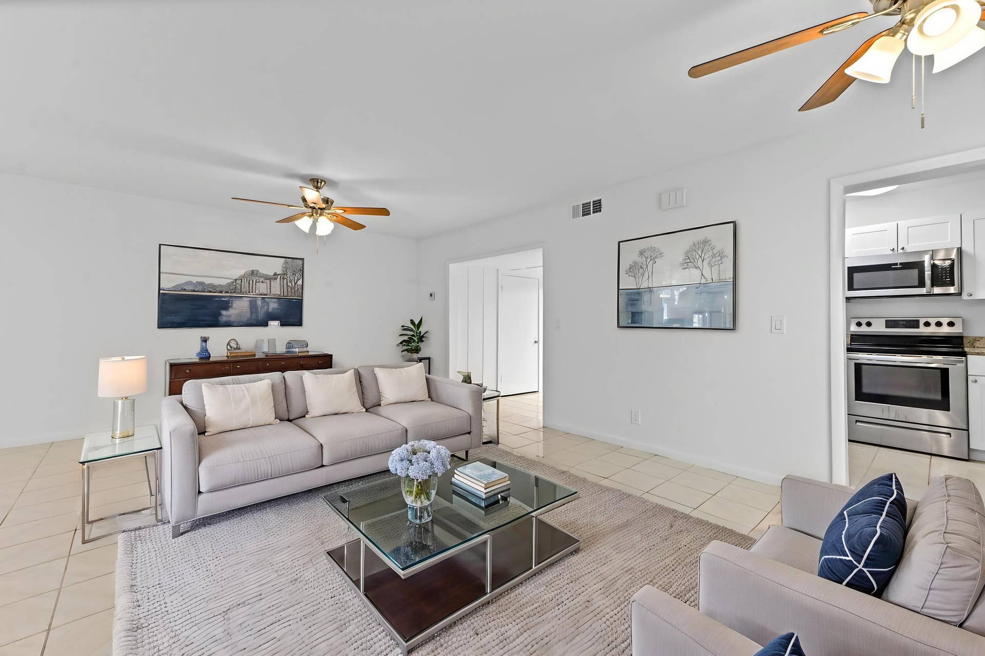 8600 Uranus Terrace, West Palm Beach, FL 33403 04-Living-room-02_VS
