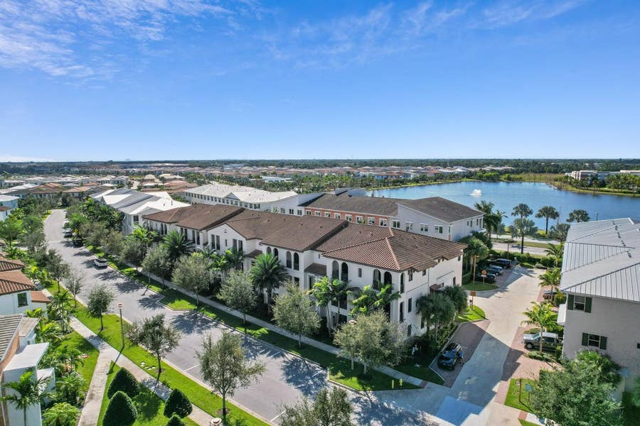 Property photo for 4083 Faraday Way, Palm Beach Gardens, FL