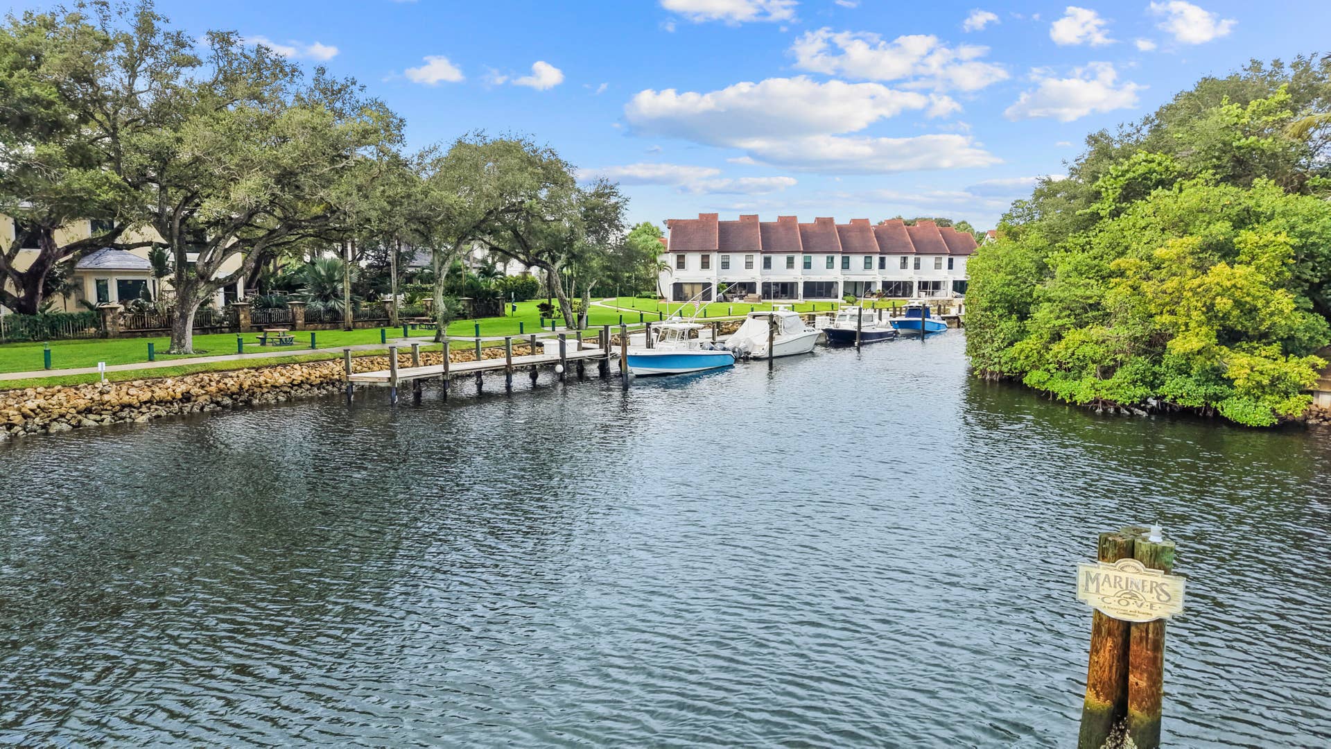 2280 Treasure Isle Drive, #85, Palm Beach Gardens, FL 33410 97_wpb + mariners cove - boat dock 02