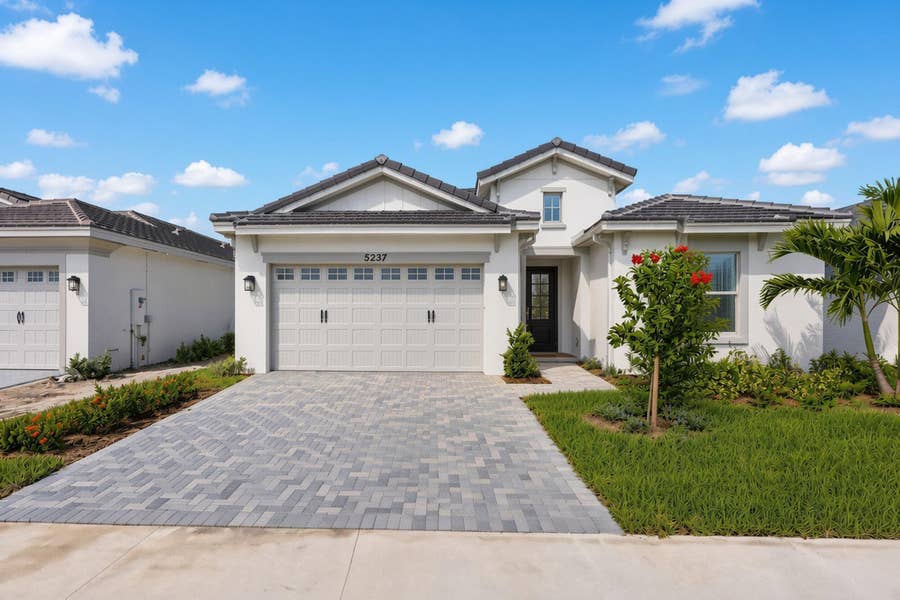 Property photo for 5237 Treaty Oak Trace, Westlake, FL