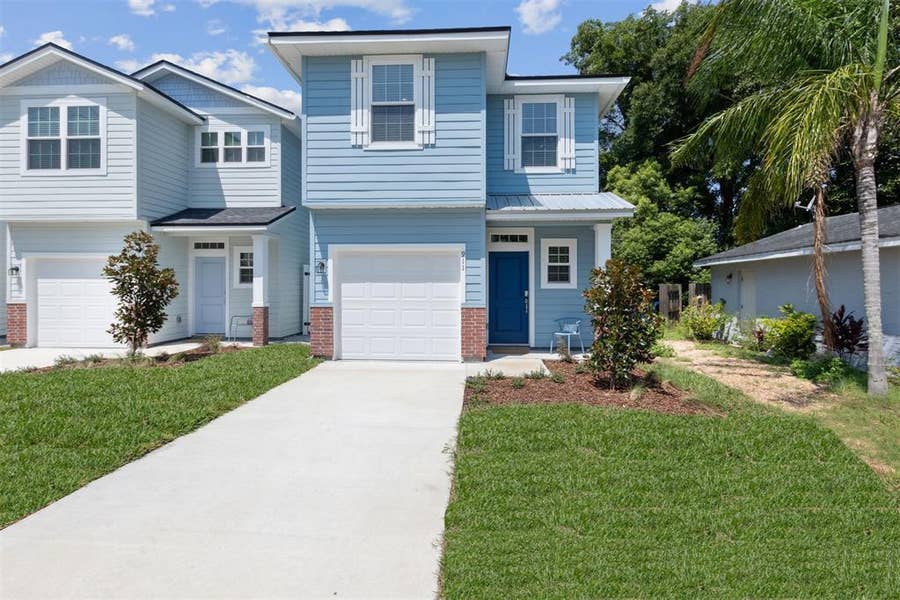 Property photo for 911 S 7TH Street, Fernandina Beach, FL