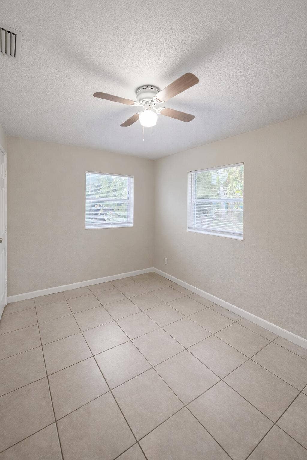 1520 W 11TH Street, Riviera Beach, Riviera Beach, FL 33404 3f366f5b-4ea8-4682-a321-5cfd5458cd5d