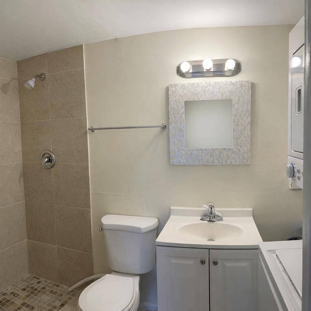 1520 W 11TH Street, Riviera Beach, Riviera Beach, FL 33404 e875cffc-66e2-4868-bf61-070d6bff85c9