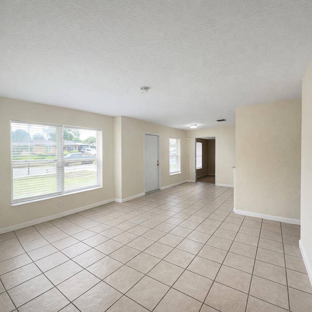 1520 W 11TH Street, Riviera Beach, Riviera Beach, FL 33404 e7dab3da-c62e-43e1-a9e4-0f4e8284c0b1