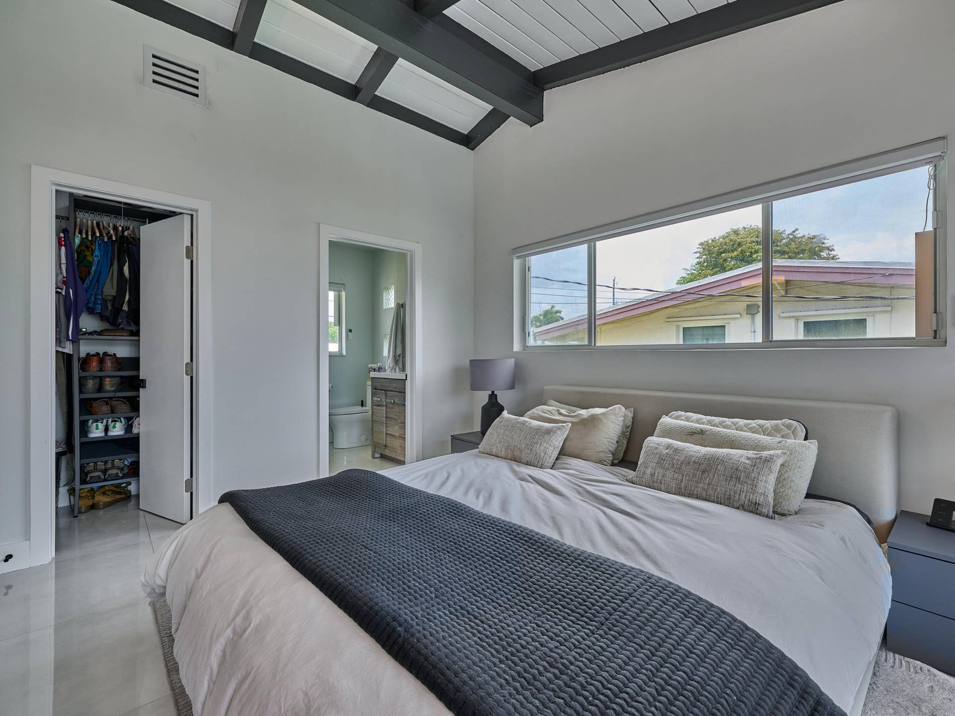 (70) Master Bedroom x6