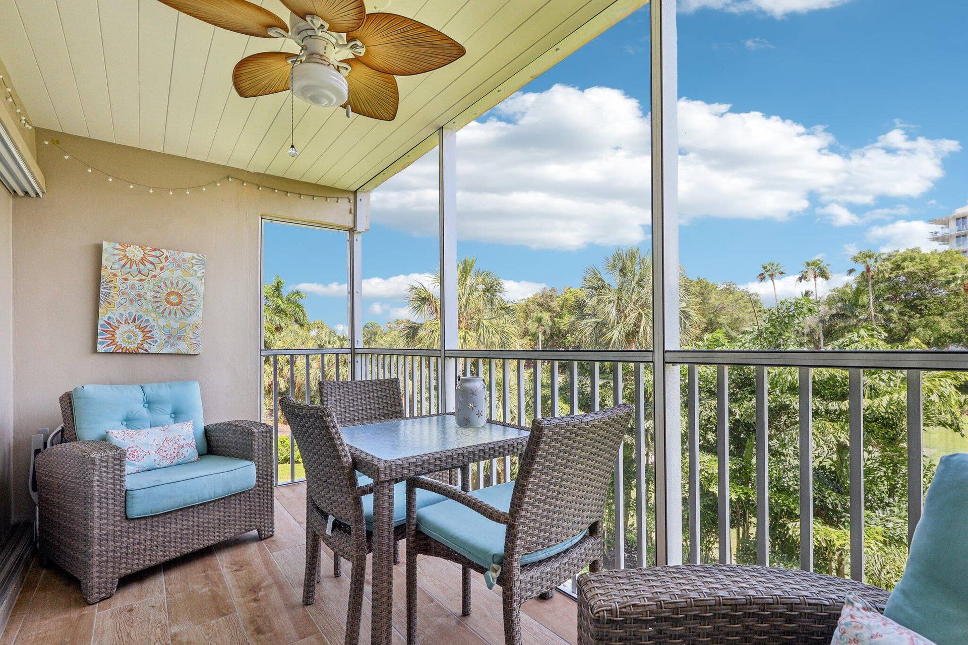 32-web-or-mls-E Royal Palm Rd-2005-032
